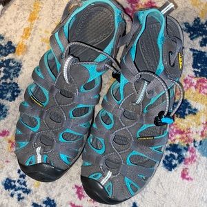 KEEN Whisper Sandal (Close to NEW condition)